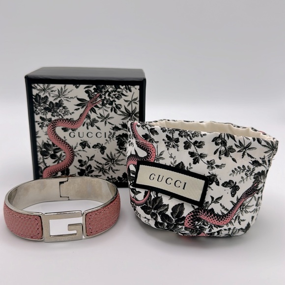GUCCI Silver And Pink Snake Print Leather Bangle Cuff Bracelet - Picture 1 of 13